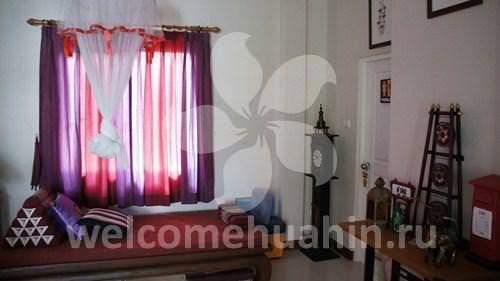 Русские в Хуахине с детьми останавливаются в Лавали